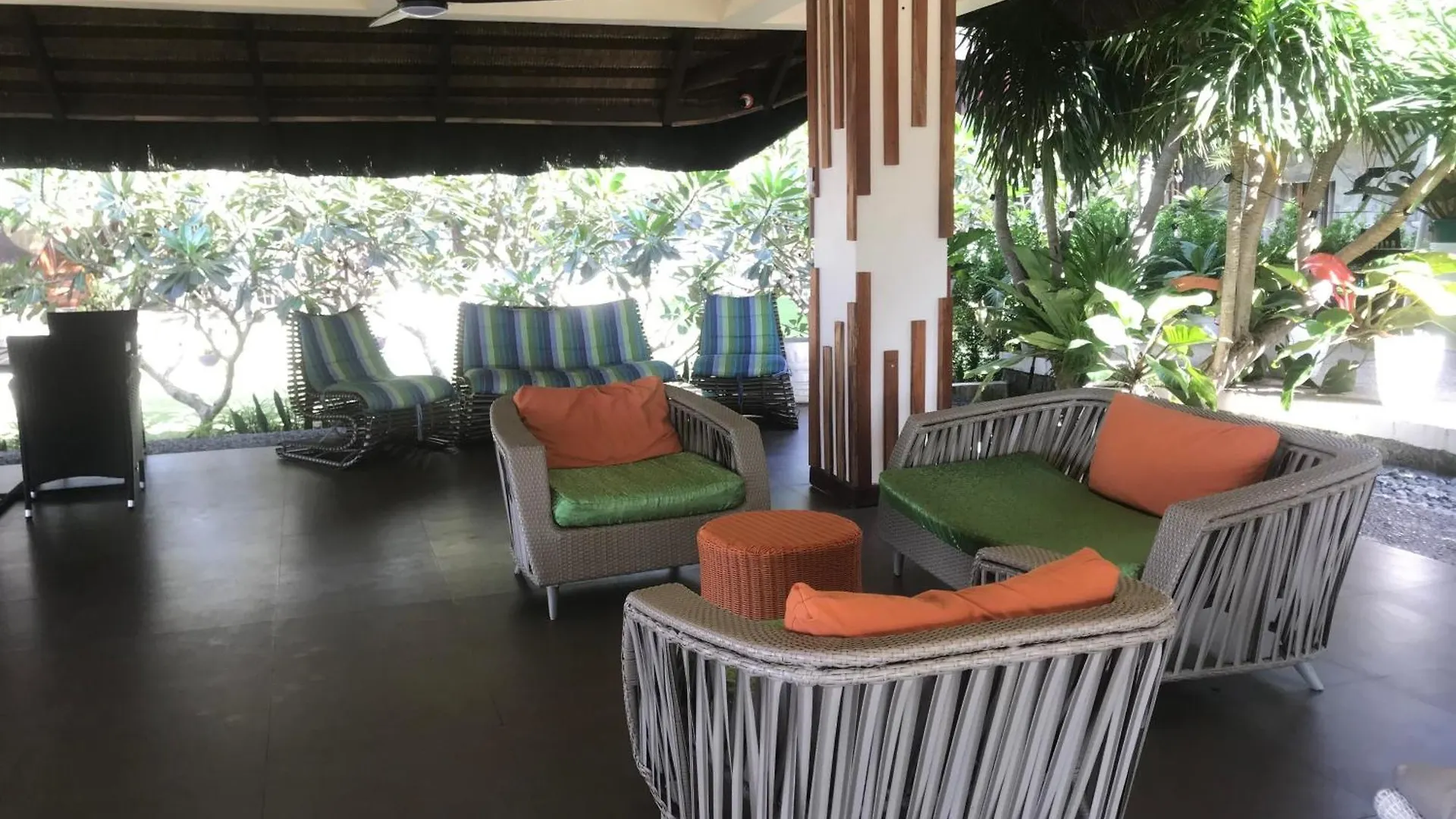 Ananyana Leisure Beach Resort Panglao 2*,  Filippinerna
