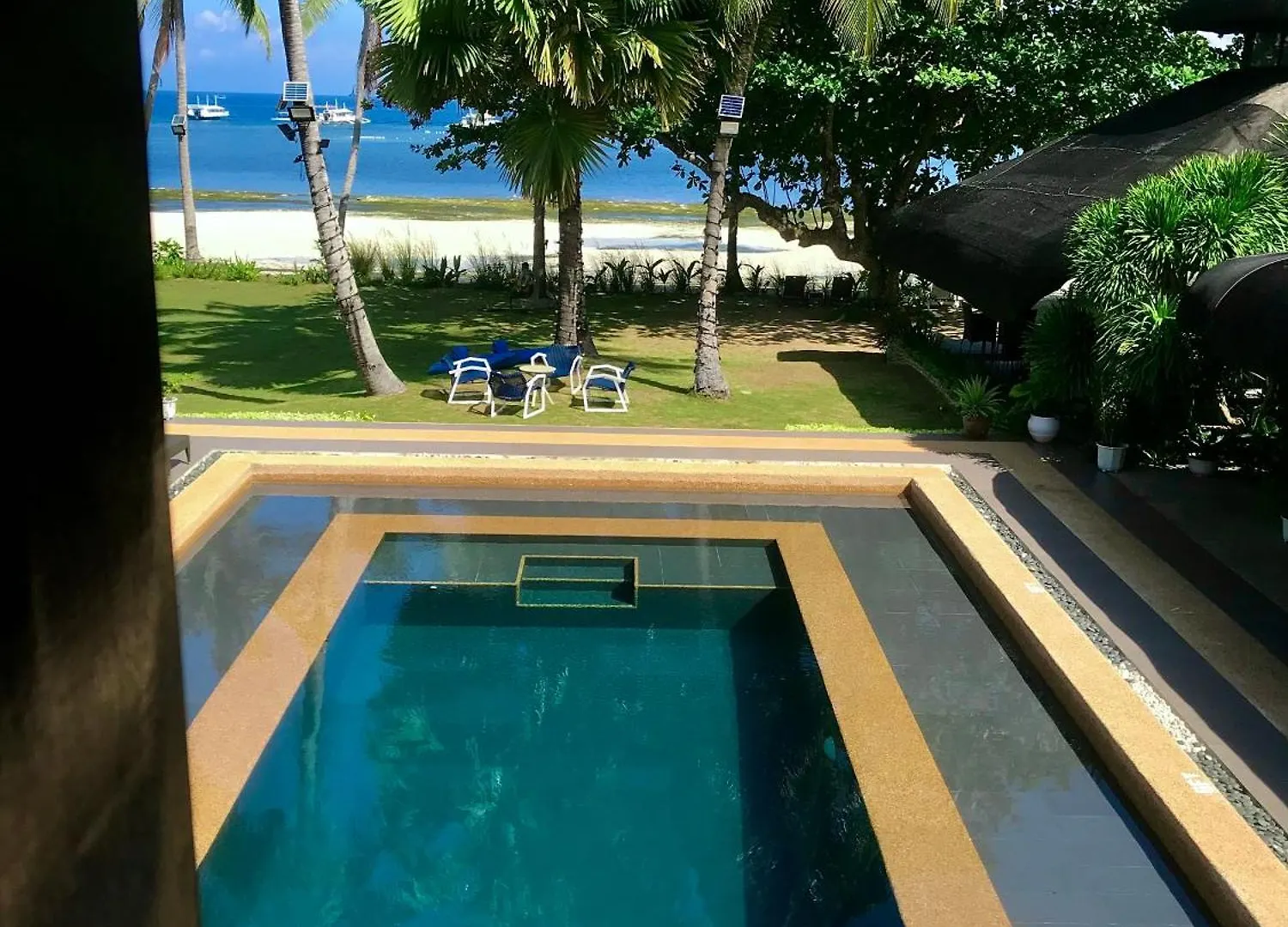 Ananyana Leisure Beach Resort Panglao 2*,  Philippines